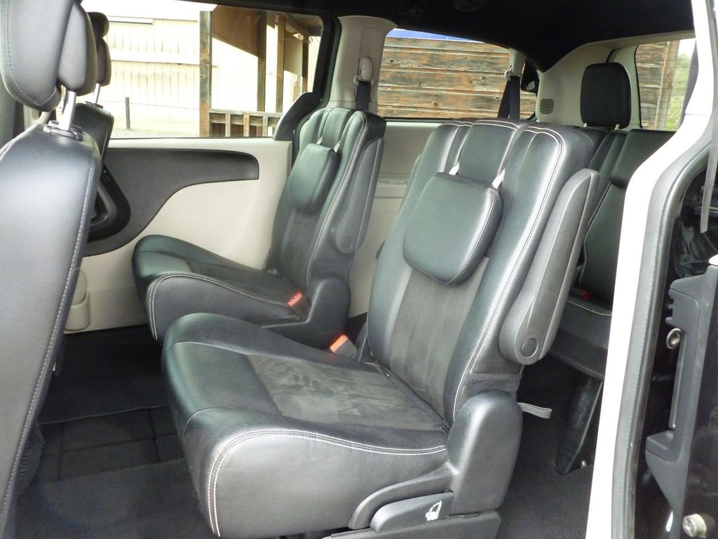 Dodge Grand Caravan Vehicle Image 07