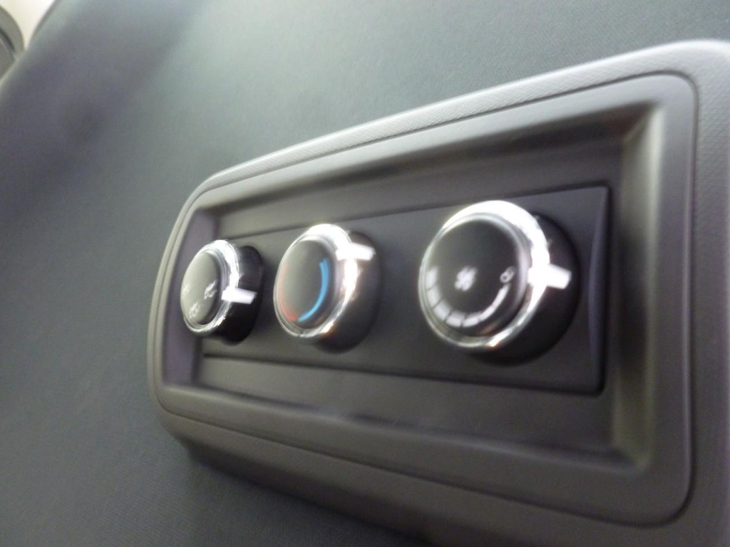 Dodge Grand Caravan Vehicle Image 09