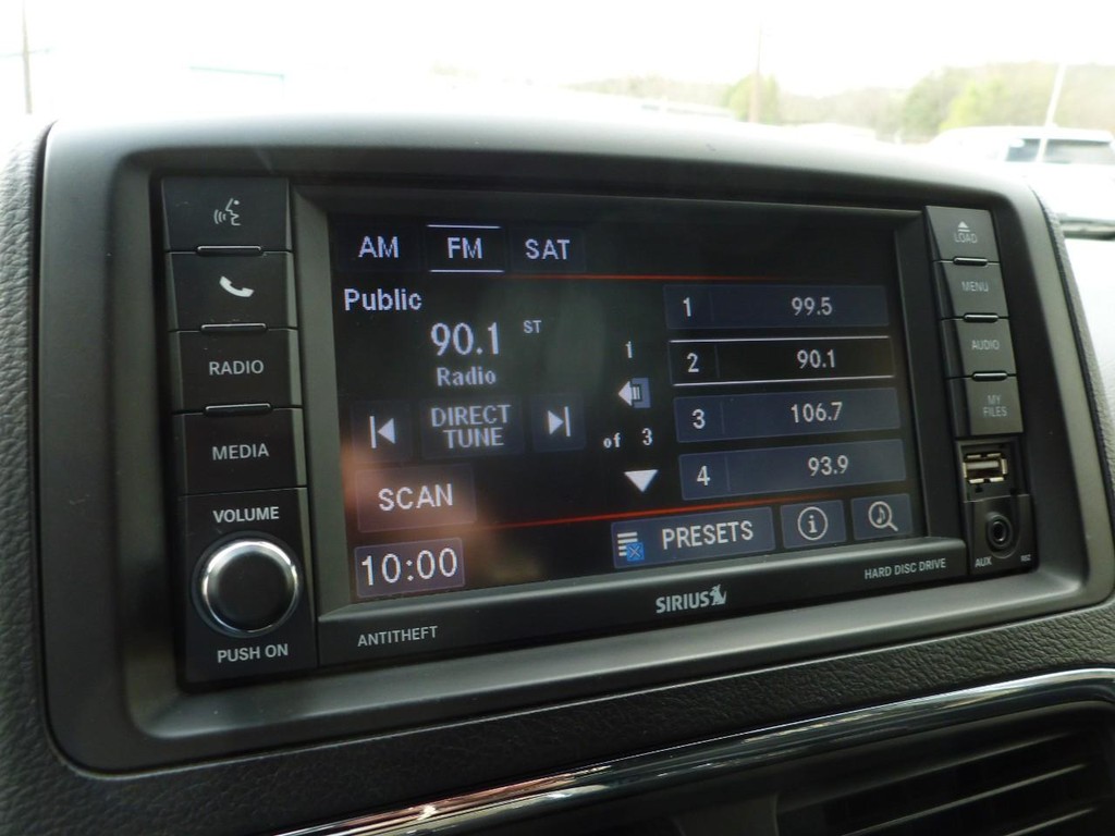 Dodge Grand Caravan Vehicle Image 16