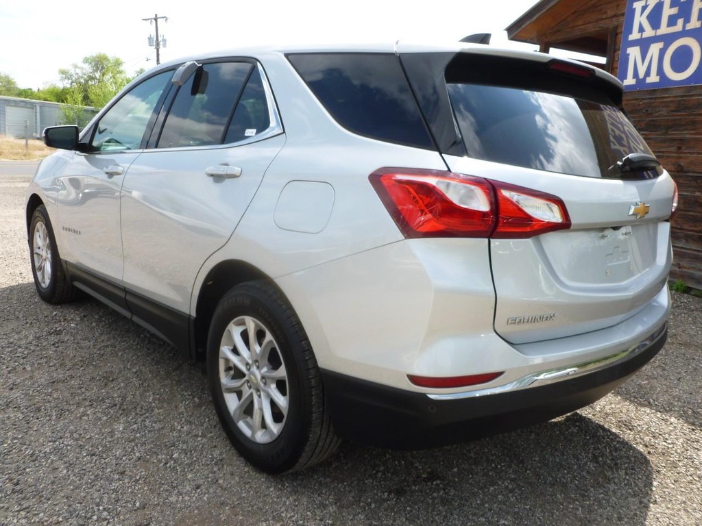 Chevrolet Equinox Vehicle Image 02