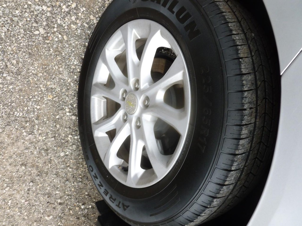 Chevrolet Equinox Vehicle Image 25