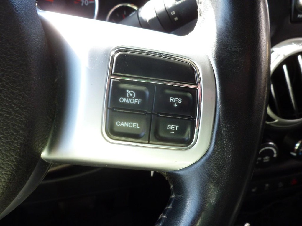 Jeep Wrangler Unlimited Vehicle Image 11