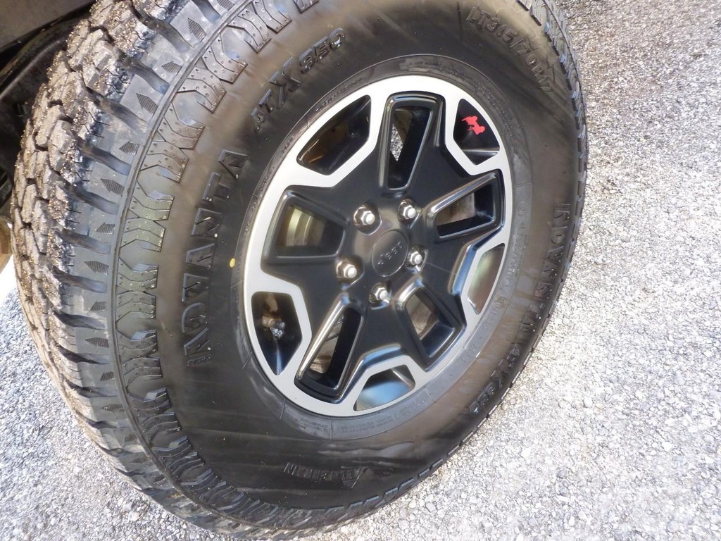 Jeep Wrangler Unlimited Vehicle Image 29