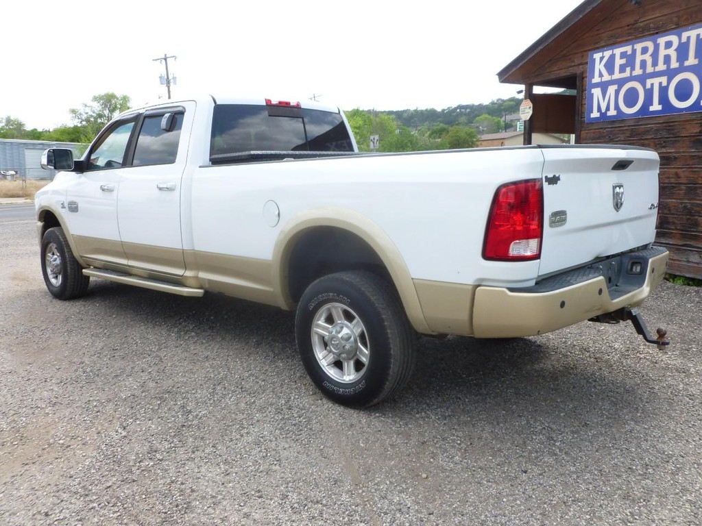 Ram 2500 Vehicle Image 02