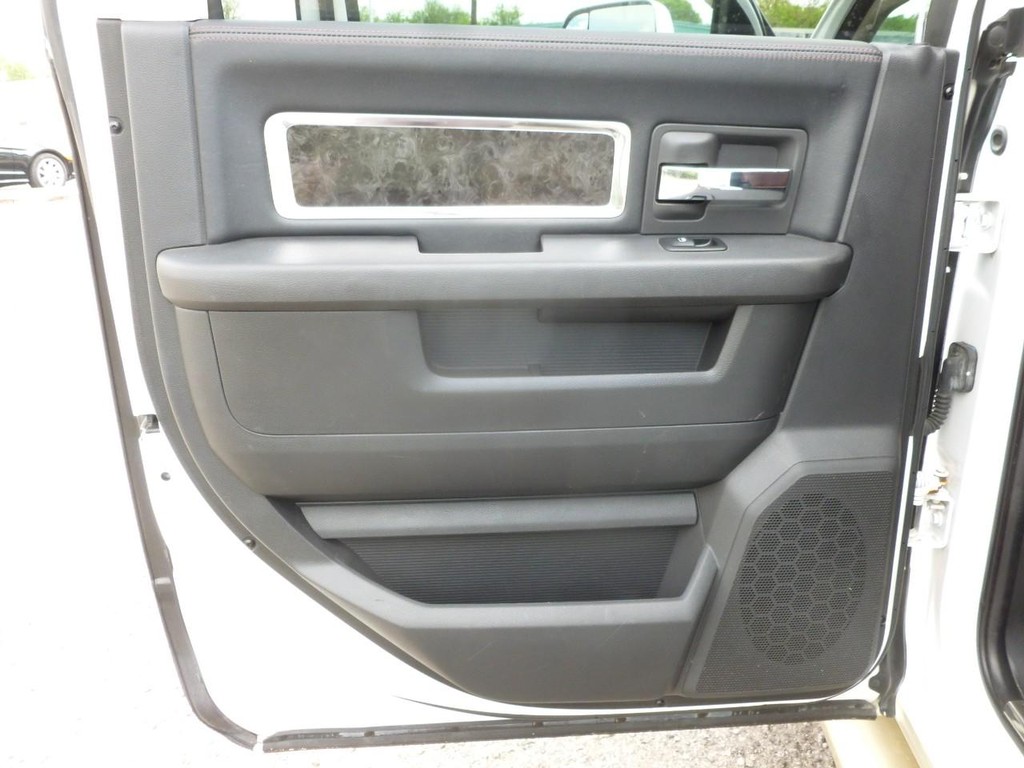 Ram 2500 Vehicle Image 20