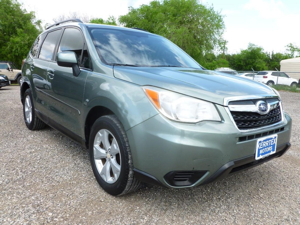 Subaru Forester Vehicle Full-screen Gallery Image 04