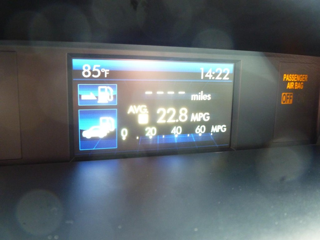 Subaru Forester Vehicle Full-screen Gallery Image 12