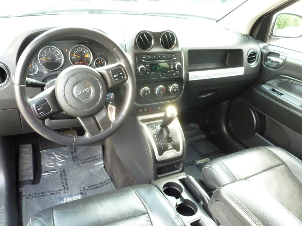 Jeep Compass Vehicle Image 08