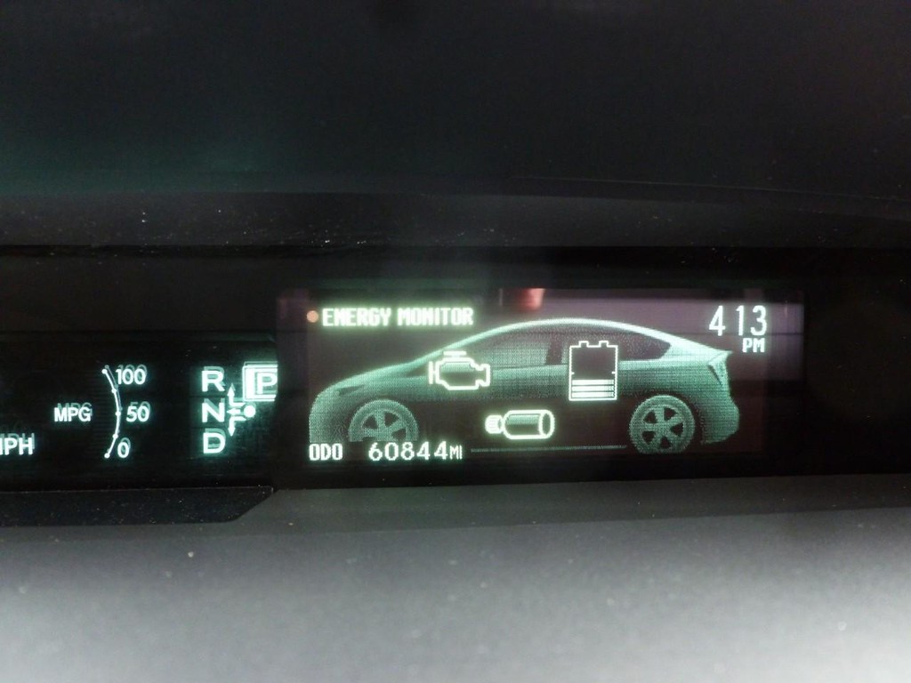 Toyota Prius Vehicle Full-screen Gallery Image 10