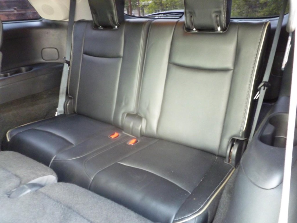 INFINITI QX60 Vehicle Image 08