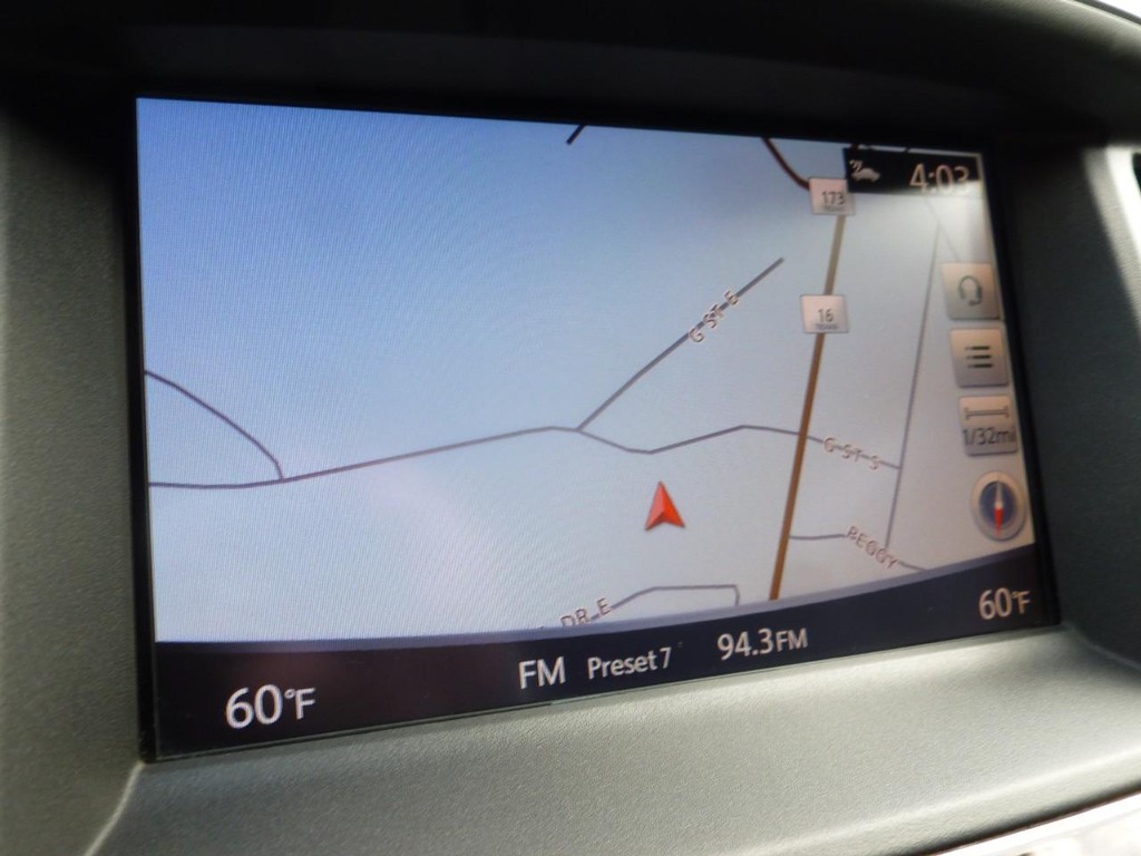 INFINITI QX60 Vehicle Image 14