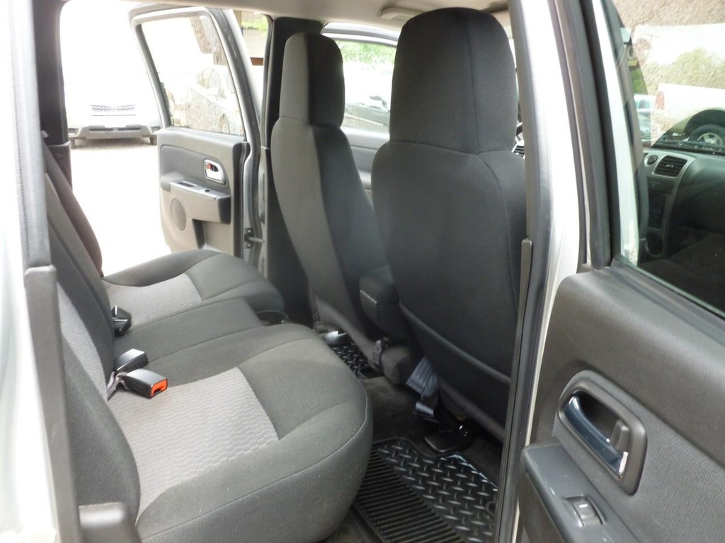 Chevrolet Colorado Vehicle Image 18