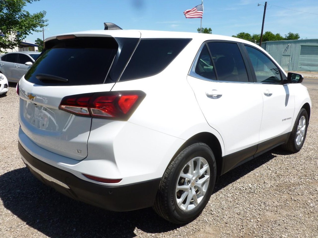 Chevrolet Equinox Vehicle Full-screen Gallery Image 03