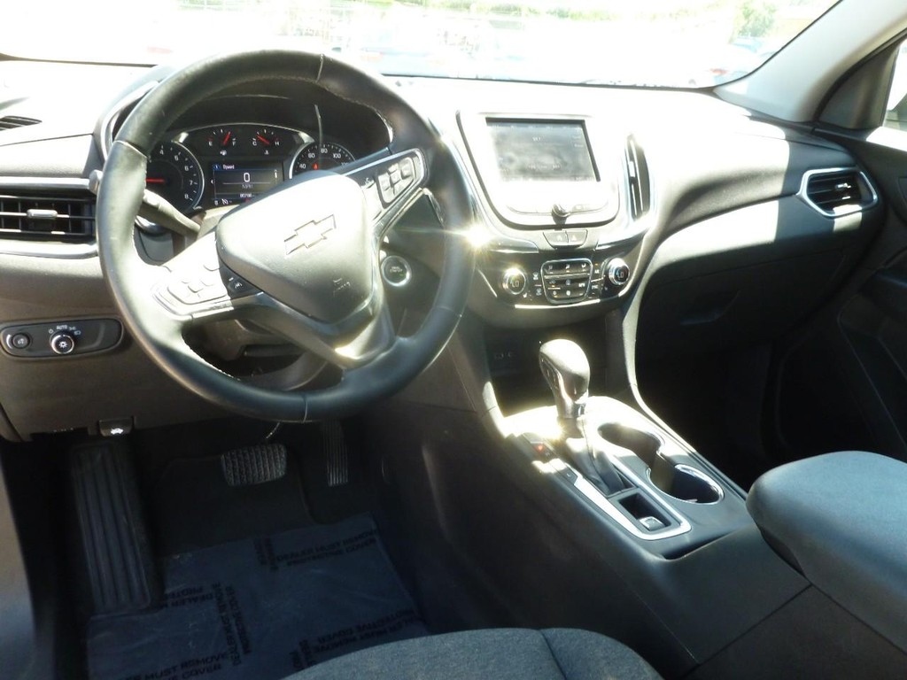 Chevrolet Equinox Vehicle Full-screen Gallery Image 07