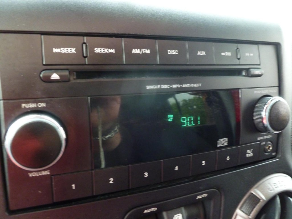Jeep Wrangler Unlimited Vehicle Image 12