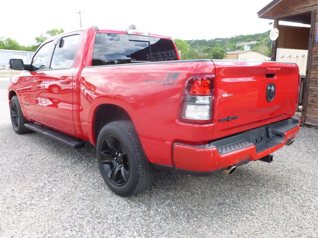 Ram 1500 Vehicle Image 02