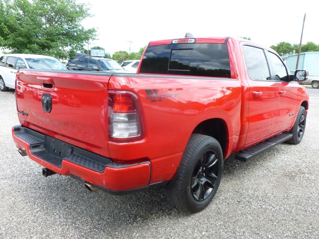 Ram 1500 Vehicle Image 03