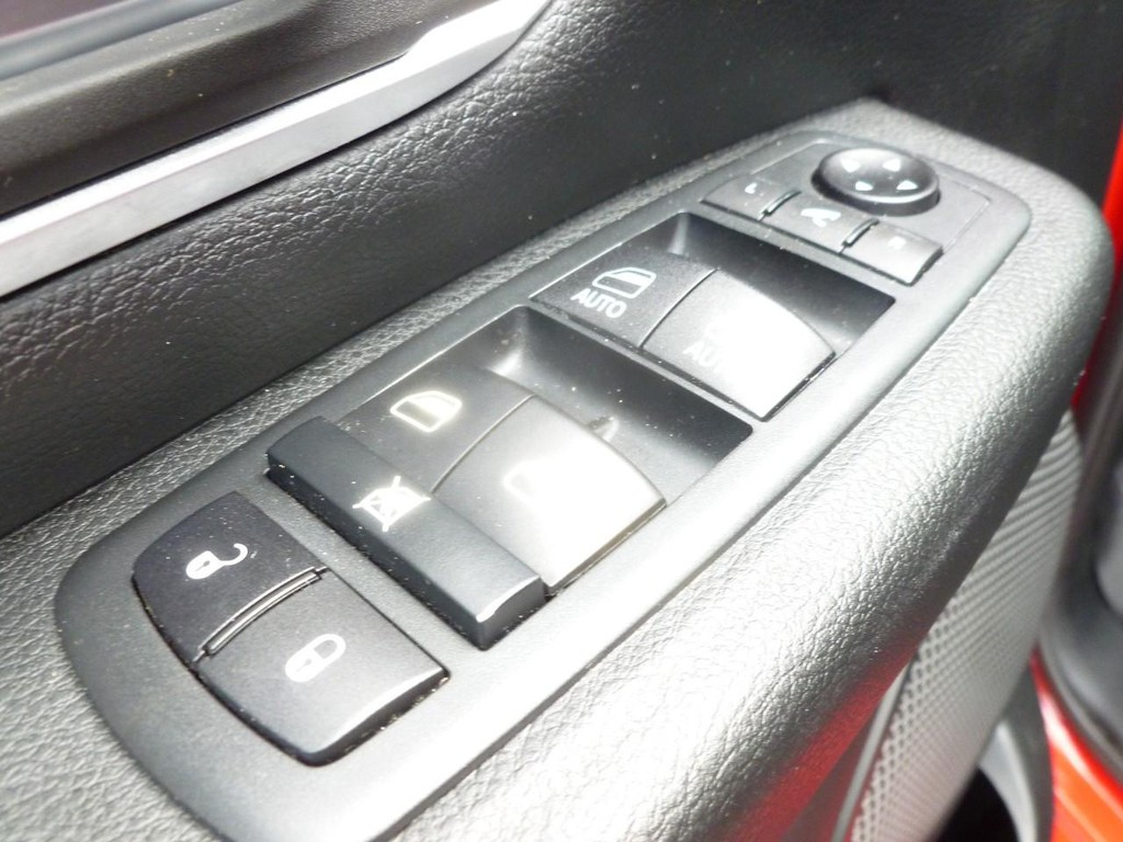 Ram 1500 Vehicle Image 09