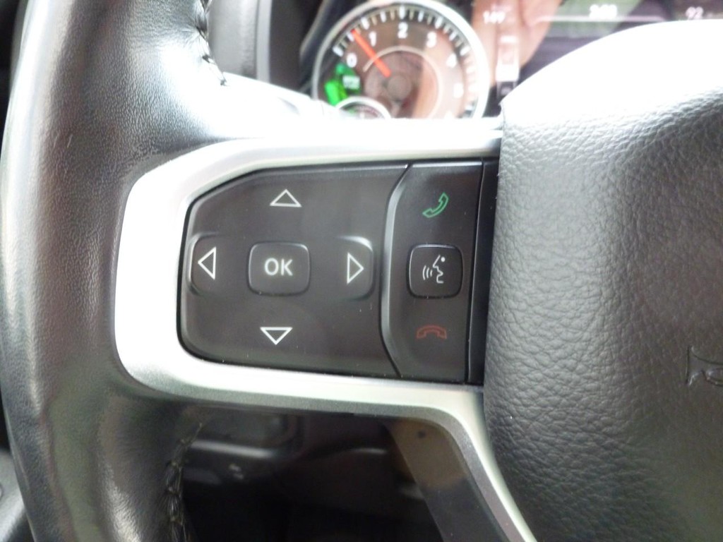 Ram 1500 Vehicle Image 12