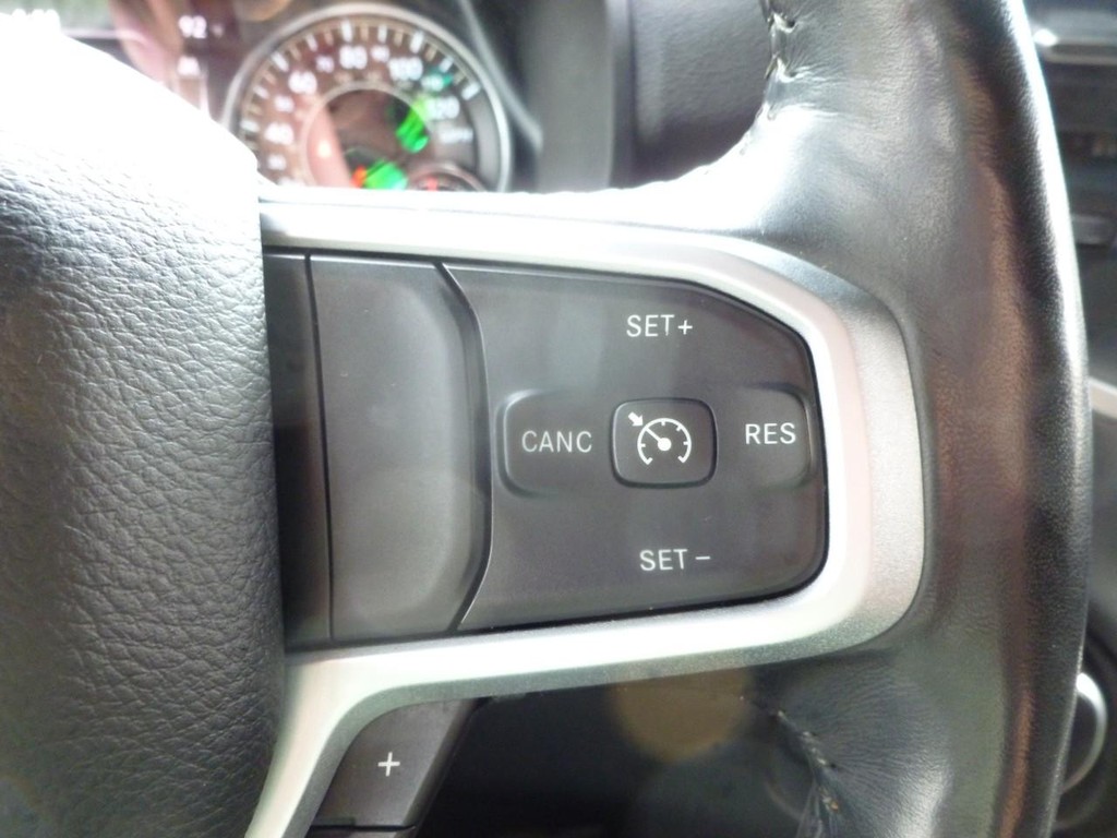 Ram 1500 Vehicle Image 13