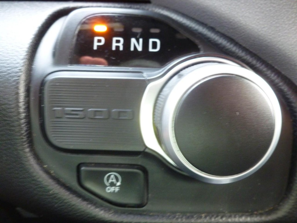 Ram 1500 Vehicle Image 18