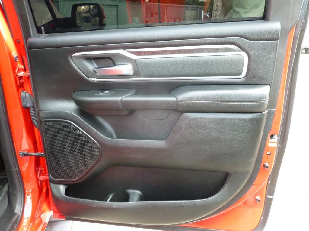 Ram 1500 Vehicle Image 28