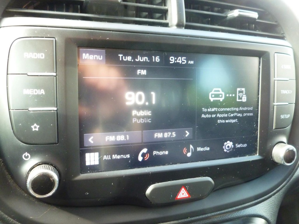 Kia Soul Vehicle Full-screen Gallery Image 13
