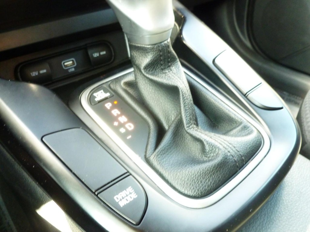 Kia Soul Vehicle Full-screen Gallery Image 17