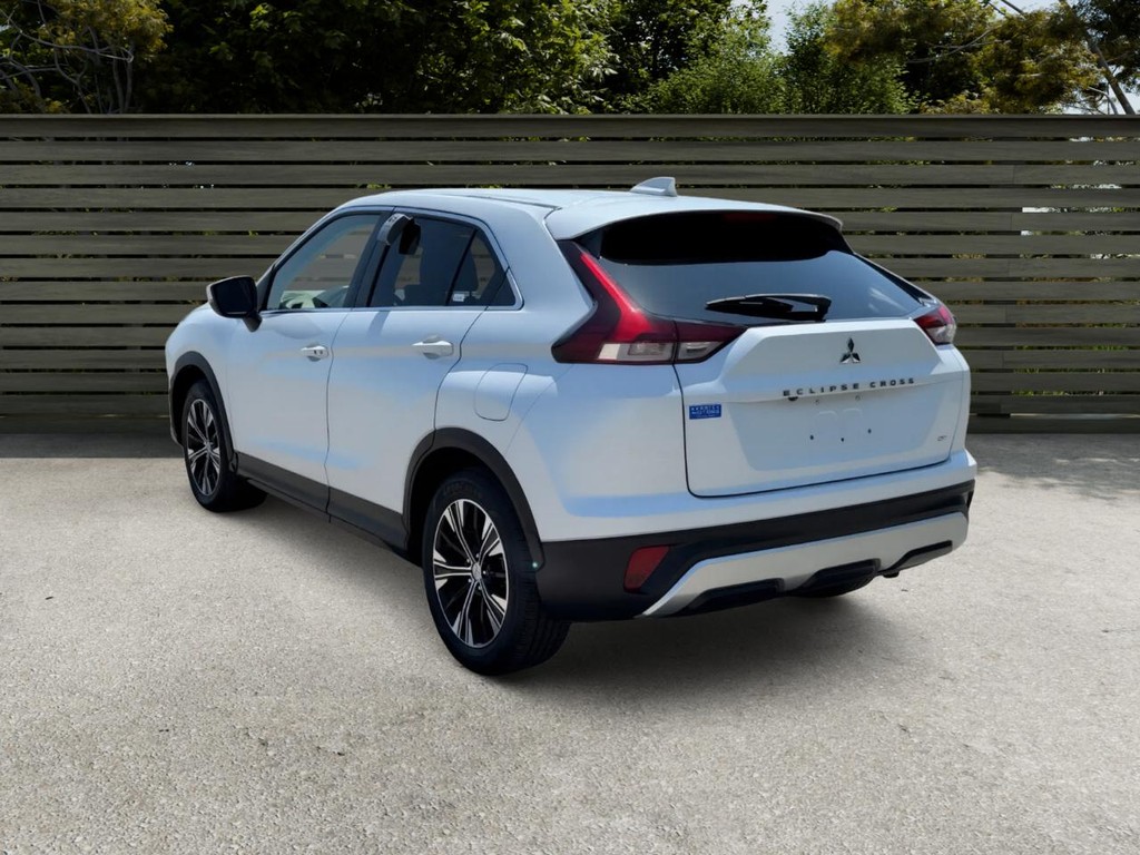Mitsubishi Eclipse Cross Vehicle Image 03