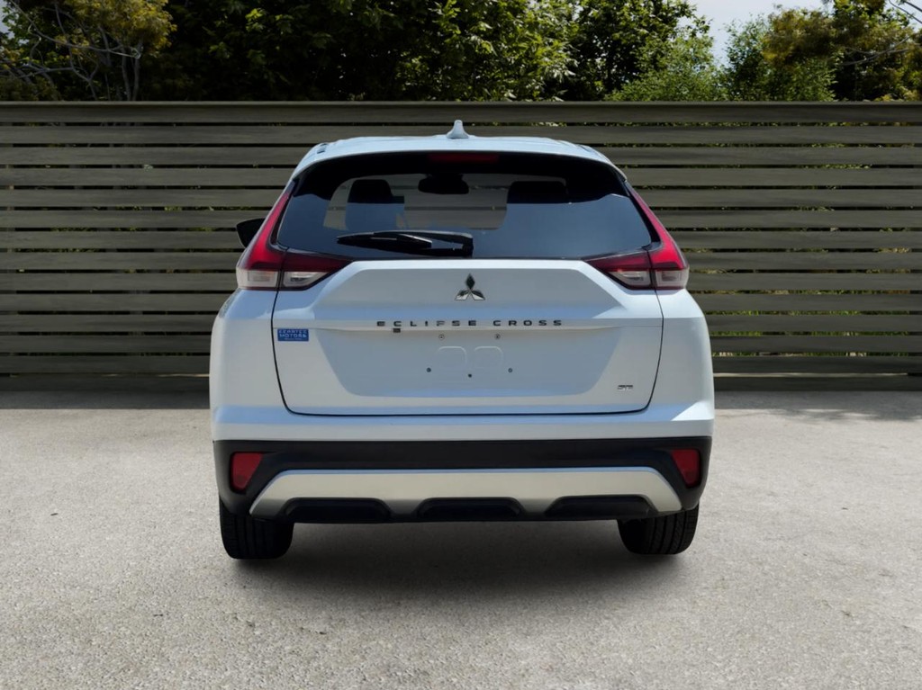 Mitsubishi Eclipse Cross Vehicle Image 05