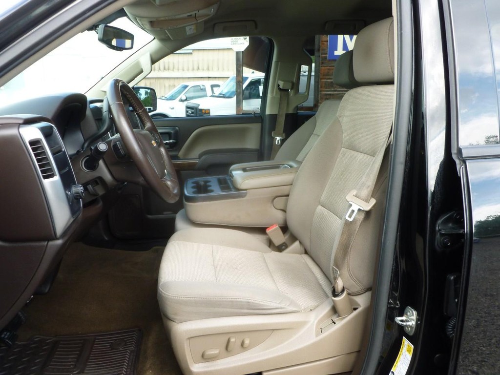 Chevrolet Silverado 1500 Vehicle Full-screen Gallery Image 05