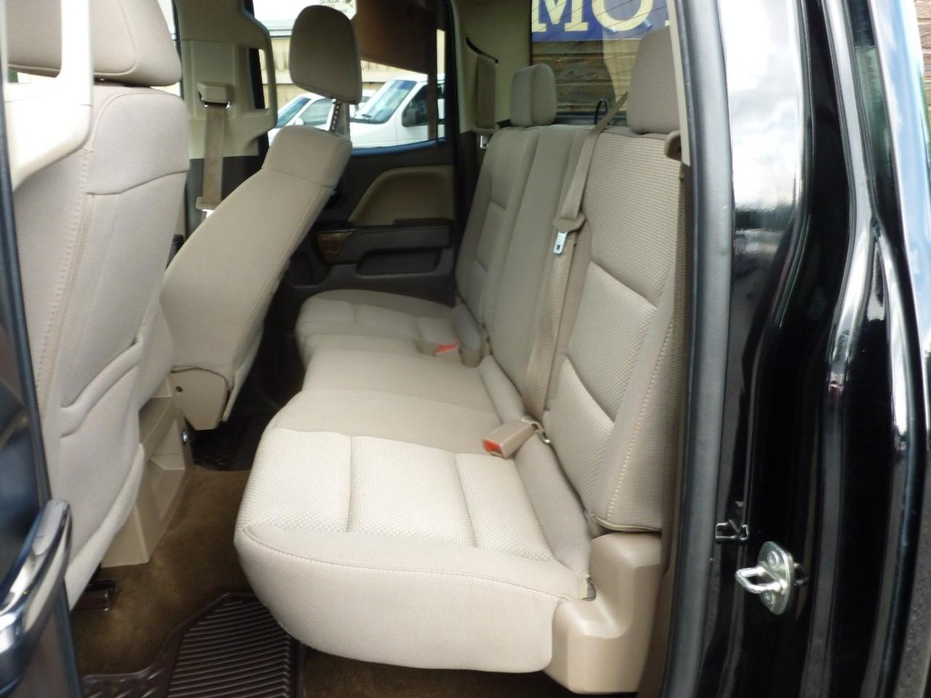 Chevrolet Silverado 1500 Vehicle Full-screen Gallery Image 06