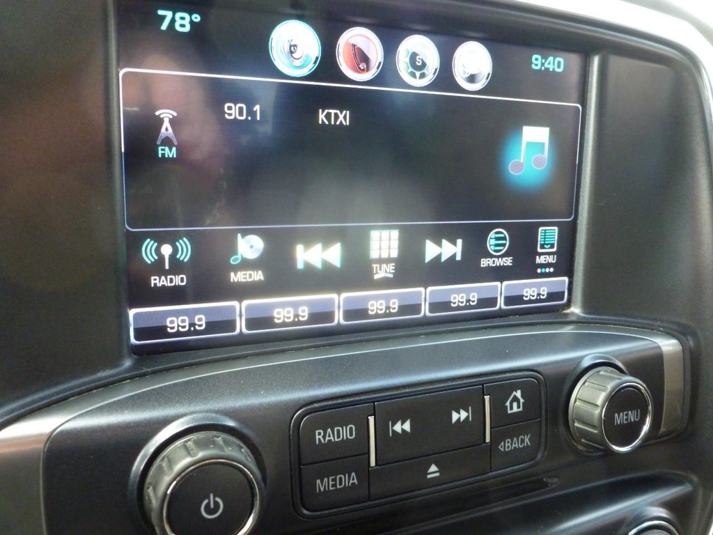 Chevrolet Silverado 1500 Vehicle Full-screen Gallery Image 12