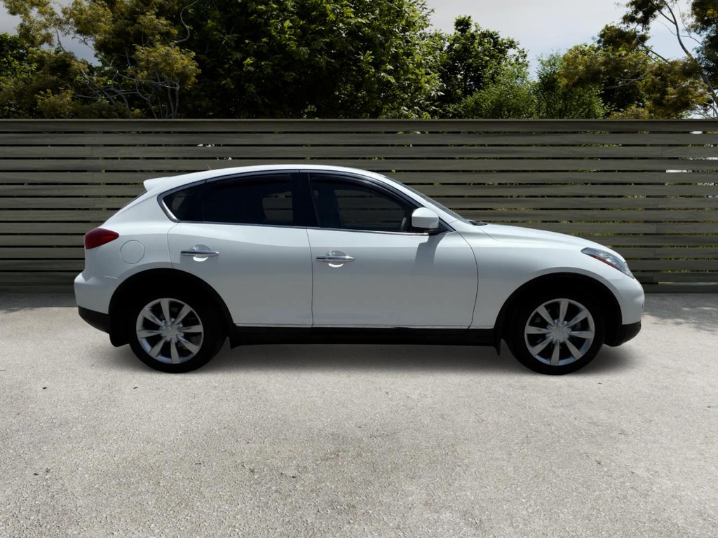 INFINITI EX35 Vehicle Full-screen Gallery Image 06