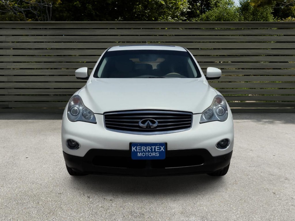 INFINITI EX35 Vehicle Full-screen Gallery Image 08