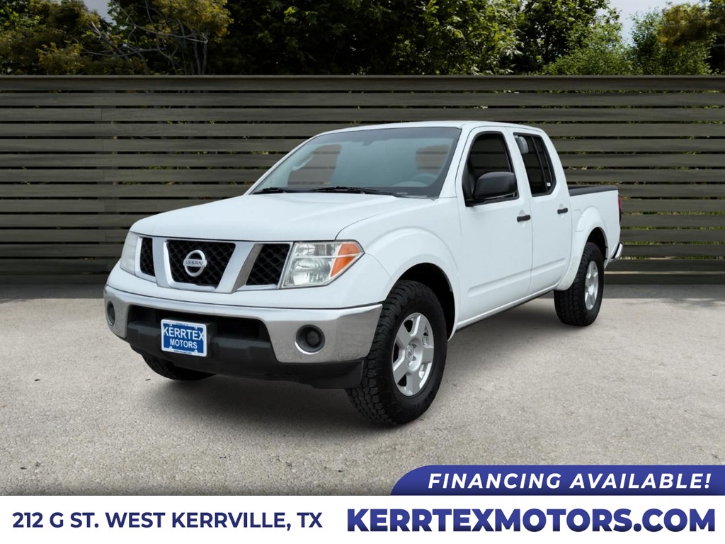 Nissan Frontier Vehicle Full-screen Gallery Image 01