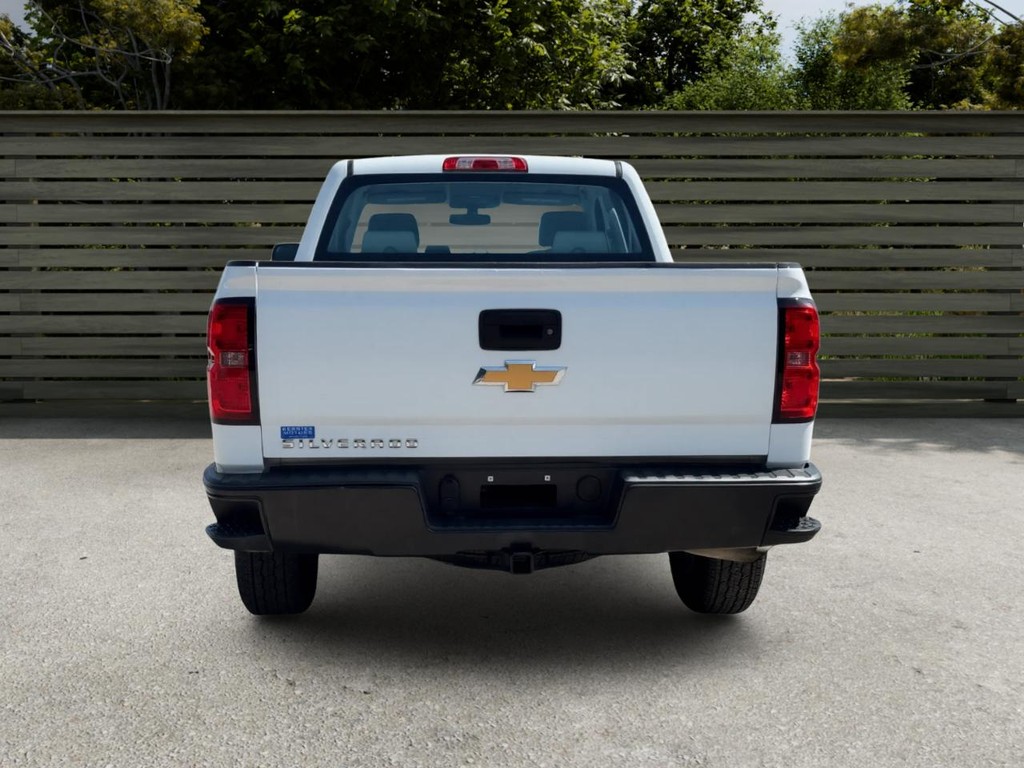 Chevrolet Silverado 1500 Vehicle Full-screen Gallery Image 04