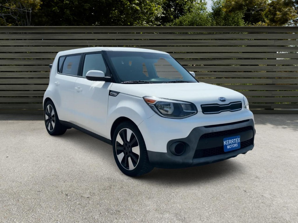 Kia Soul Vehicle Full-screen Gallery Image 07