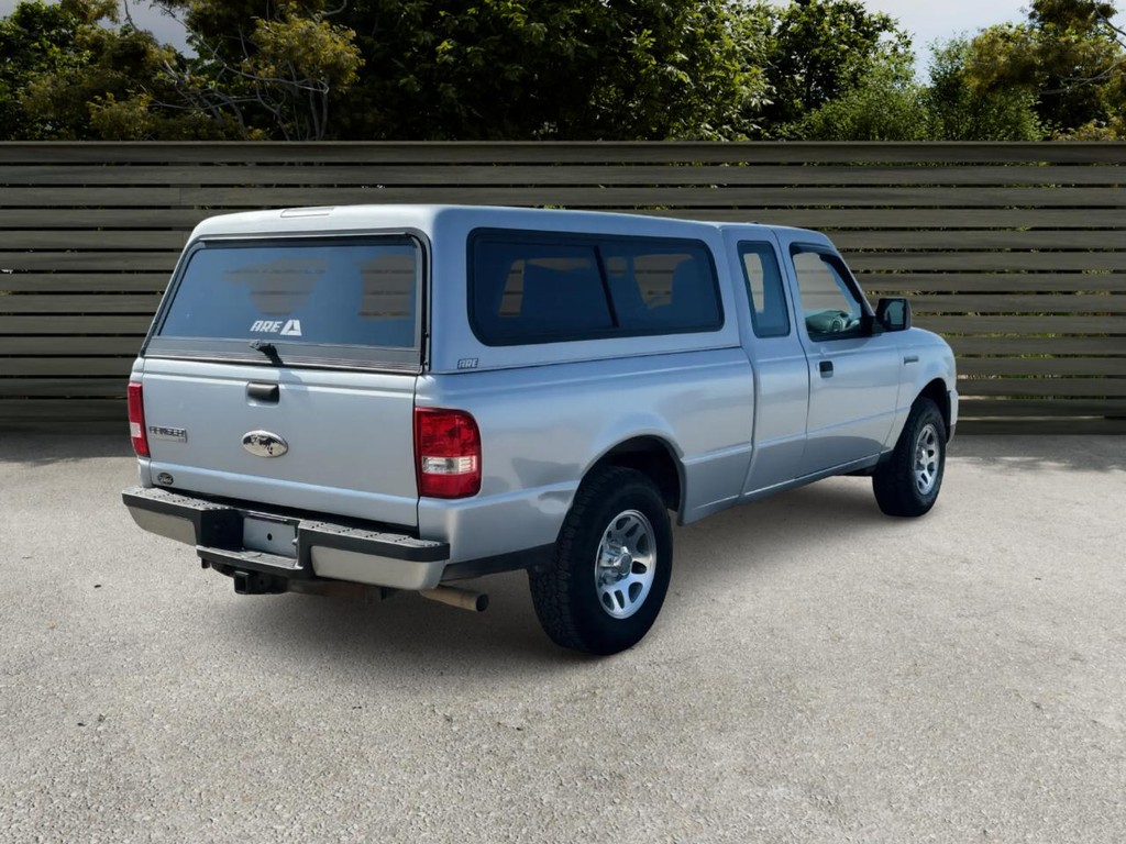 Ford Ranger Vehicle Full-screen Gallery Image 05