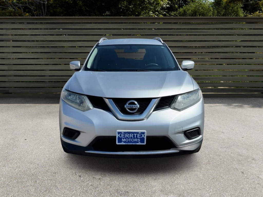 Nissan Rogue Vehicle Full-screen Gallery Image 02