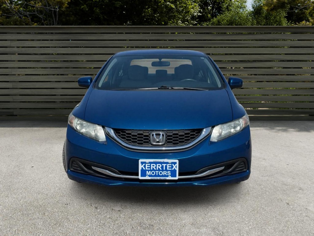 Honda Civic Sedan Vehicle Full-screen Gallery Image 02