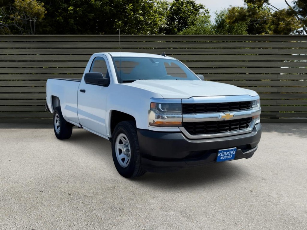 Chevrolet Silverado 1500 Vehicle Full-screen Gallery Image 03