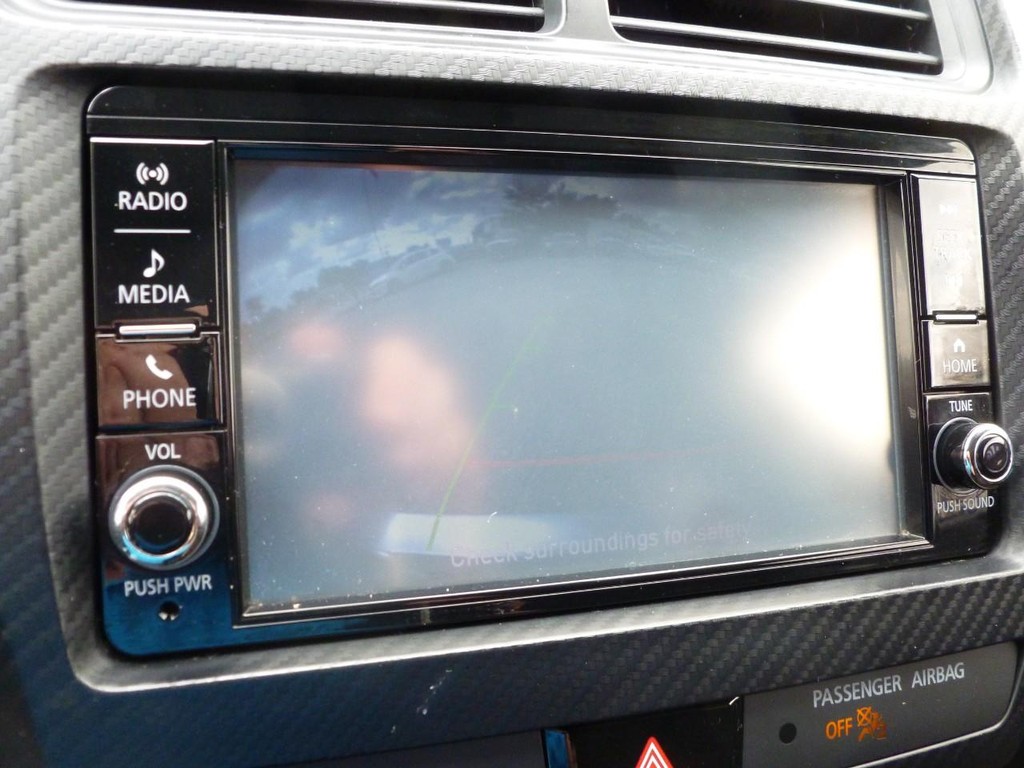 Mitsubishi Outlander Sport Vehicle Image 14
