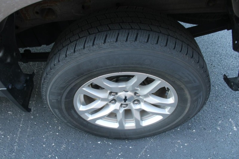 Chevrolet Silverado 1500 Vehicle Full-screen Gallery Image 07