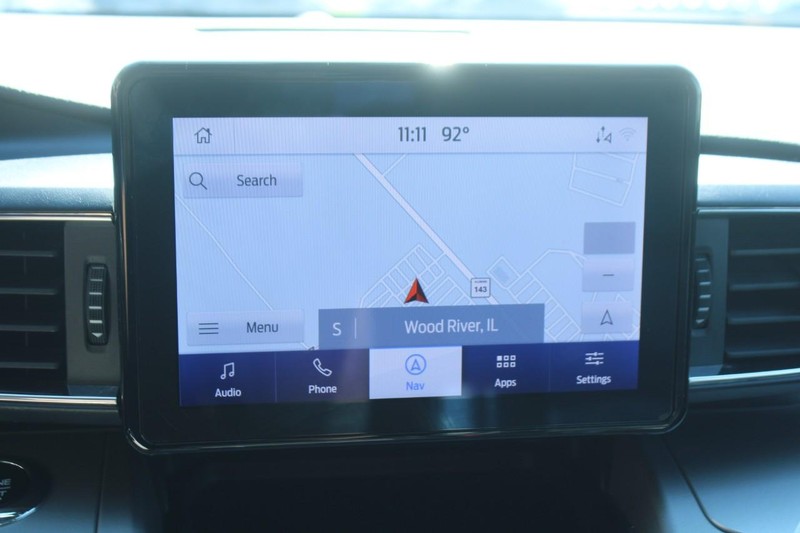 Ford Explorer Vehicle Full-screen Gallery Image 19