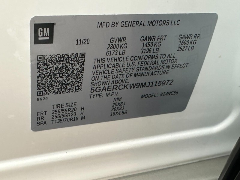 Buick Enclave Vehicle Full-screen Gallery Image 28