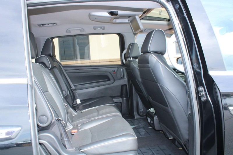 Honda Odyssey Vehicle Full-screen Gallery Image 09
