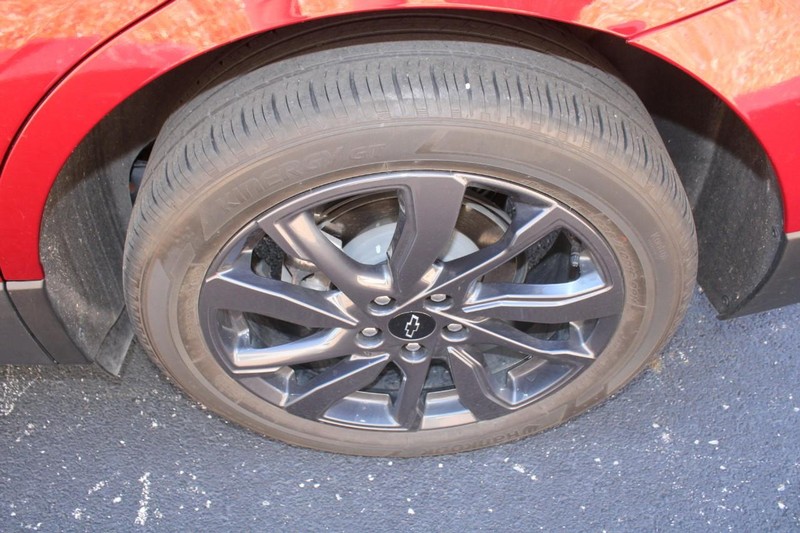 Chevrolet Equinox Vehicle Full-screen Gallery Image 07