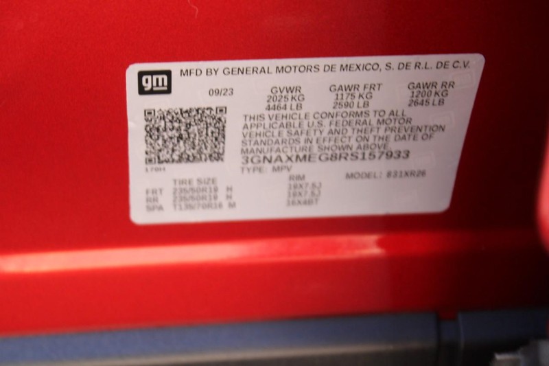 Chevrolet Equinox Vehicle Full-screen Gallery Image 16