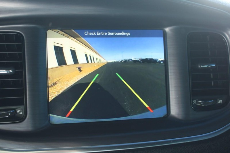 Dodge Charger Vehicle Full-screen Gallery Image 19